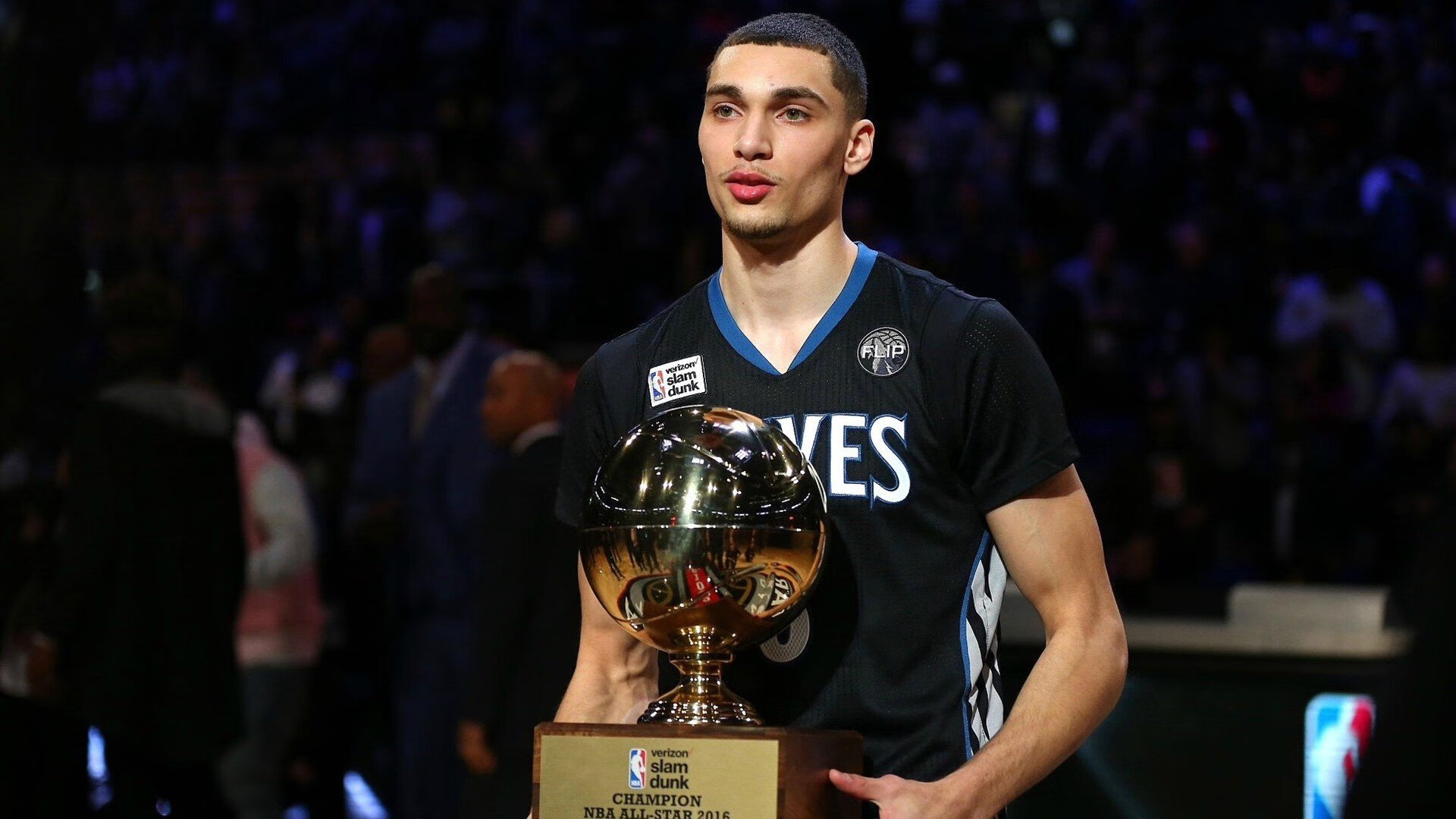 北美战队再战国际赛场，北美战队再战国际赛场是哪一集