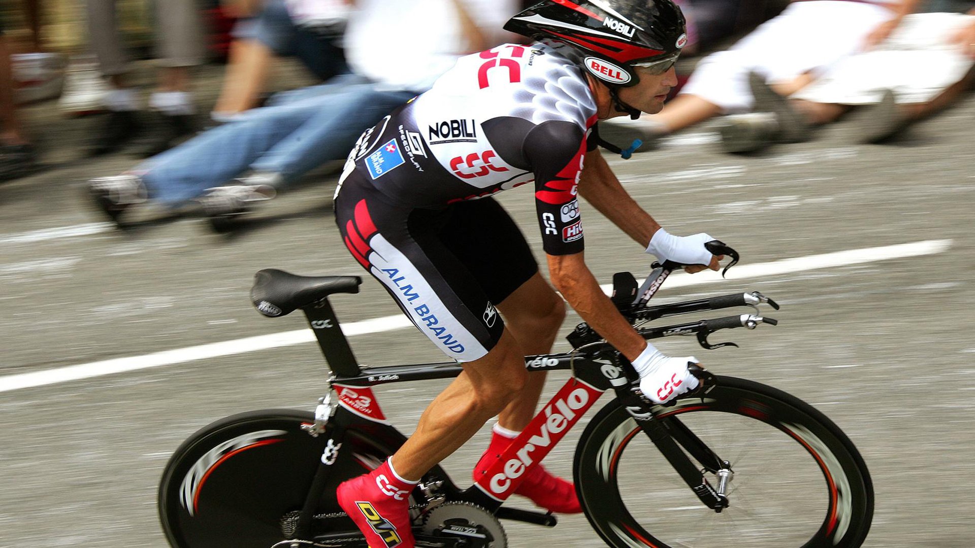 北美战队加码商业合作,北美队伍